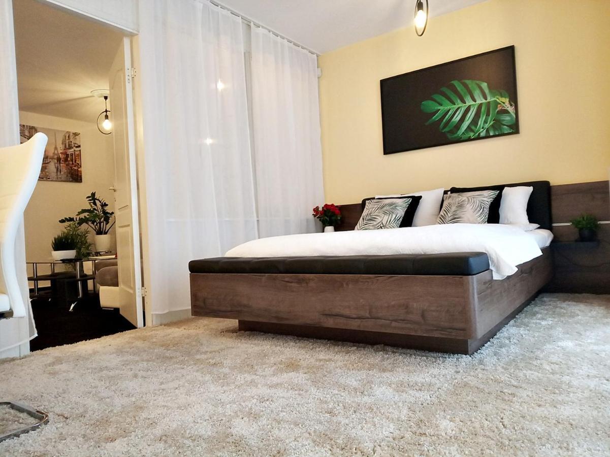 Central Point Apartment Zielona Gora  Exterior photo
